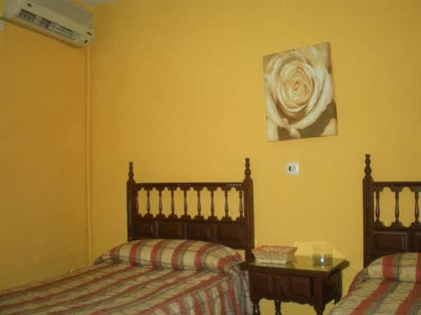 Hostal Salud Mérida Exteriér fotografie